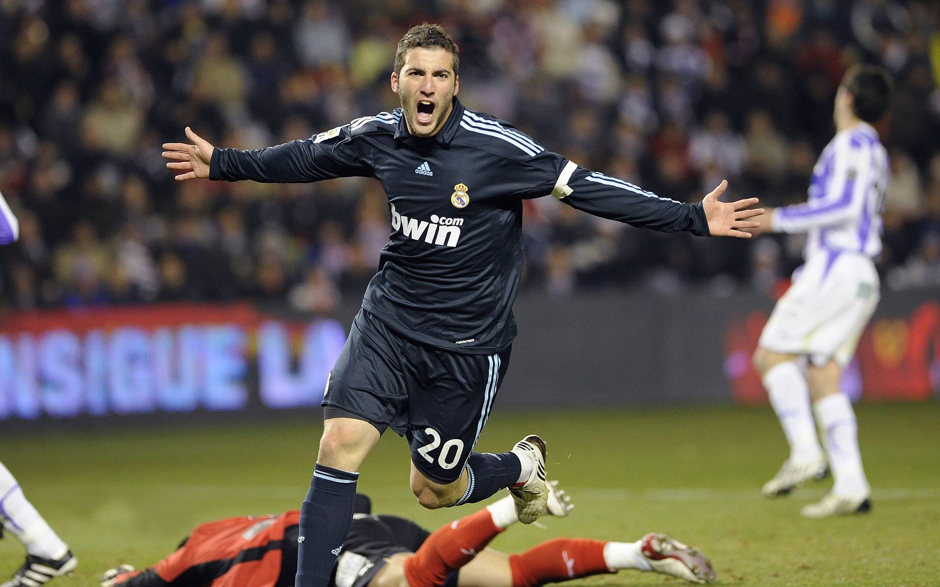 年度最燃逆转：谁的表现最惊人？，最惊人的逆转原视频